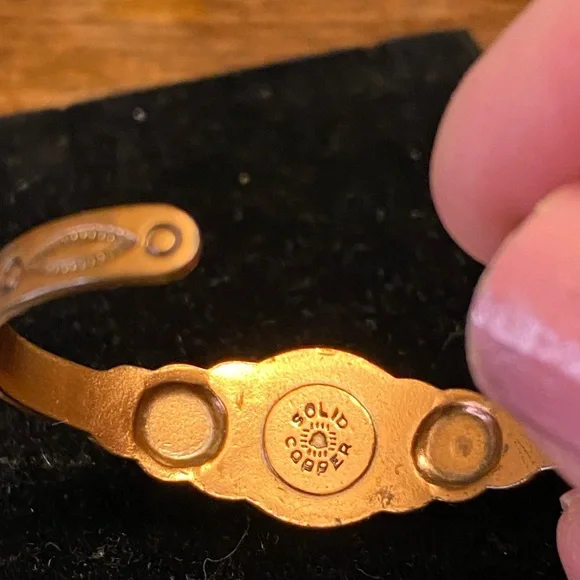 Vintage Bell Trading Child or Baby Copper Turquoise Thunderbird cuff Bracelet - Picture 3 of 5